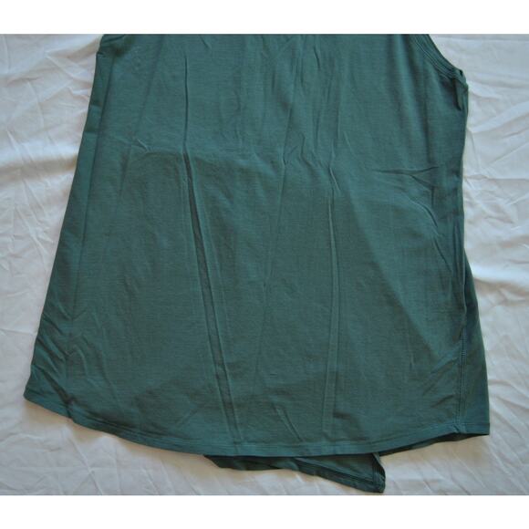 Lululemon Tank Green/Teal - Picture 8 of 9